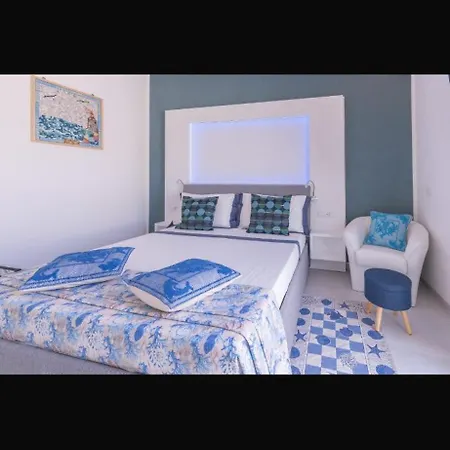 ベッド・アンド・ブレックファスト Capo Norax De Luxe Avec Jacuzzi A 250m De La プーラ