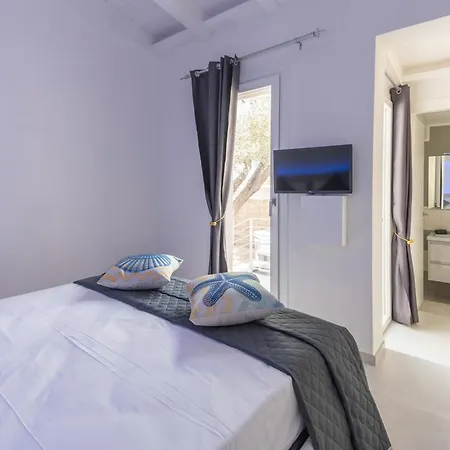 Bed & Breakfast Capo Norax De Luxe Avec Jacuzzi à 250m De La Pula