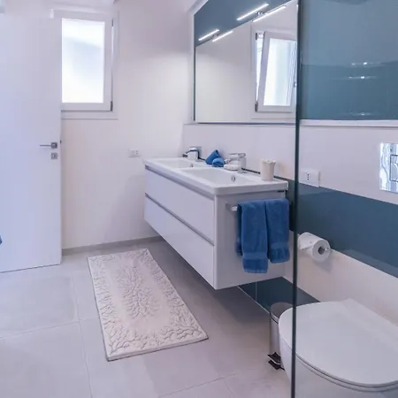 Capo Norax De Luxe Avec Jacuzzi à 250m De La Bed & Breakfast