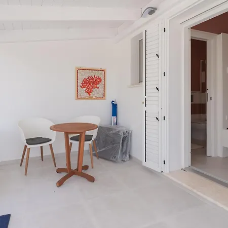 Bed & Breakfast Capo Norax De Luxe Avec Jacuzzi A 250m De La Pula