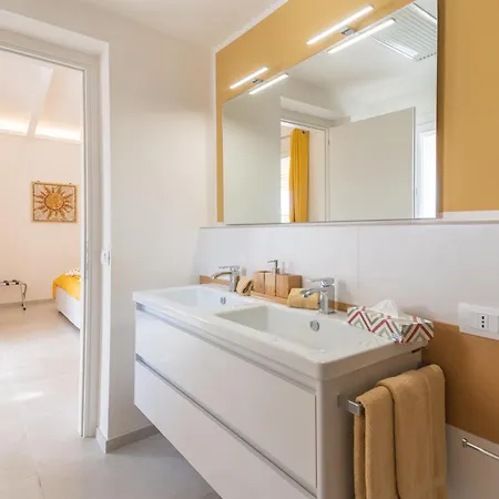 Capo Norax De Luxe Avec Jacuzzi A 250m De La Bed & Breakfast 4*