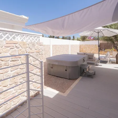 Capo Norax De Luxe Avec Jacuzzi A 250m De La